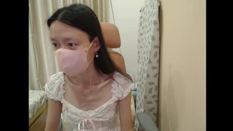miahchan68 online show from July 29, 3:48 am