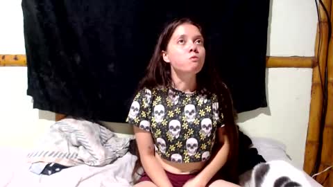 Mia  Sam online show from November 17, 3:34 am