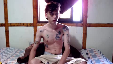 Mia  Sam online show from November 21, 2:05 pm