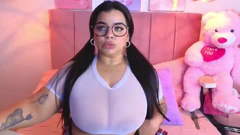 Snapshot of miahjoness chatting on February 15, 6:55 am Miah Joness online show from February 15, 6:55 am