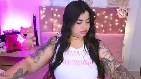 Miah Joness online show from June 24, 10:42 pm