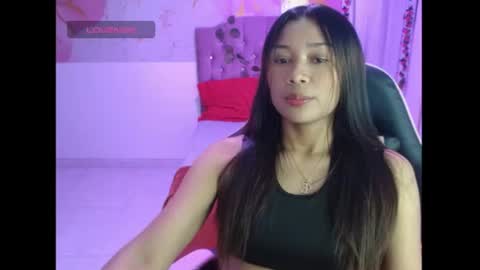 Snapshot of miaisabella905137 chatting on July 16, 2:45 pm miaisabella905137 online show from July 16, 2:45 pm