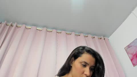 Snapshot of miajhonsonx chatting on June 8, 4:29 pm miajhonsonx online show from June 8, 4:29 pm