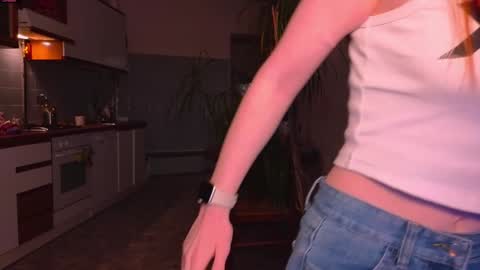 milanaaaa online show from January 23, 10:33 pm