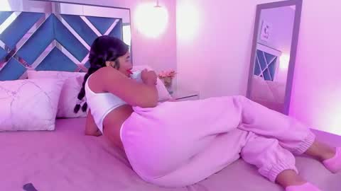 Snapshot of miakhalifa_7 chatting on March 5, 11:38 am Mia Khalifa online show from March 5, 11:38 am