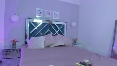 Snapshot of miakhalifa_7 chatting on March 9, 11:36 am Mia Khalifa online show from March 9, 11:36 am