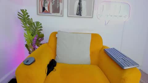 Snapshot of miakhalifa_7 chatting on September 9, 3:50 am Mia Khalifa online show from September 9, 3:50 am