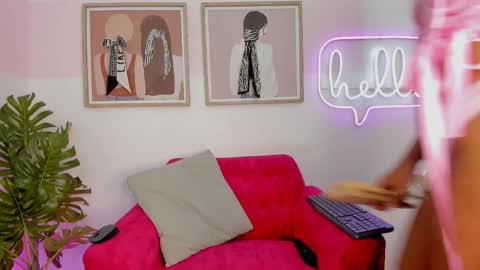 Snapshot of miakhalifa_7 chatting on September 29, 3:44 am Mia Khalifa online show from September 29, 3:44 am