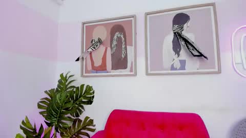 Snapshot of miakhalifa_7 chatting on October 6, 3:37 am Mia Khalifa online show from October 6, 3:37 am