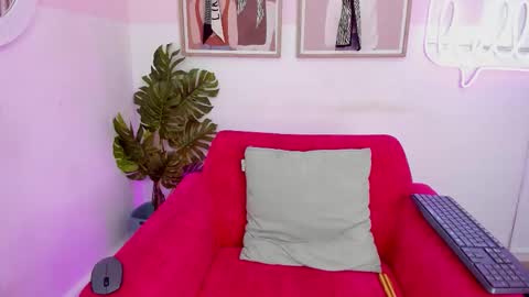 Snapshot of miakhalifa_7 chatting on November 29, 3:53 am Mia Khalifa online show from November 29, 3:53 am