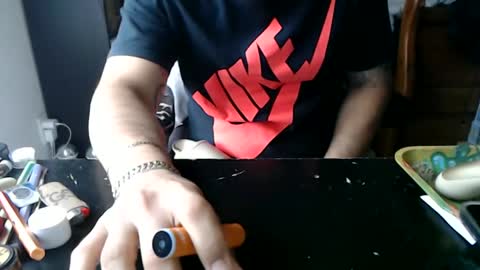 Snapshot of miaking chatting on November 2, 6:21 pm Mark online show from November 2, 6:21 pm