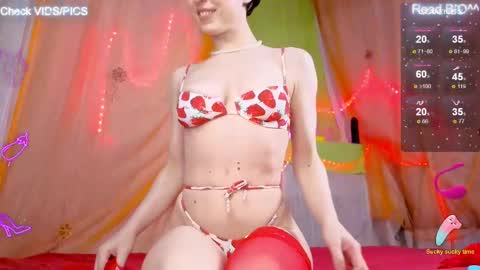 Snapshot of miakitana chatting on March 7, 11:49 pm Mia online show from March 7, 11:49 pm