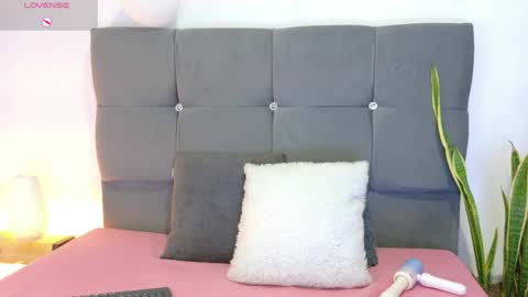 MIA online show from April 24, 1:57 pm