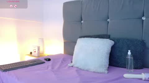 MIA online show from April 30, 3:40 pm
