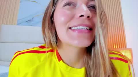 Mia Malkova online show from June 17, 5:25 pm