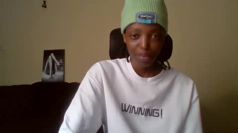 Muffin online show from May 2, 12:43 pm