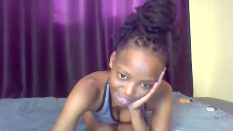 Snapshot of miami_muffin chatting on May 22, 5:03 am Muffin online show from May 22, 5:03 am