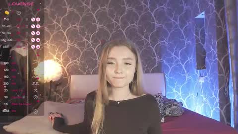 Snapshot of miamiameow chatting on March 1, 5:26 pm Mia online show from March 1, 5:26 pm