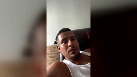miamiclos1 online show from July 27, 6:59 pm