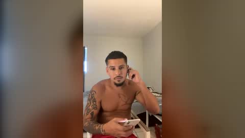 miamiclos1 online show from August 1, 9:46 pm