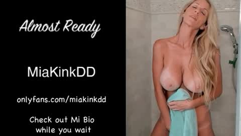 Snapshot of miamilfs chatting on July 17, 2:56 pm Mia online show from July 17, 2:56 pm