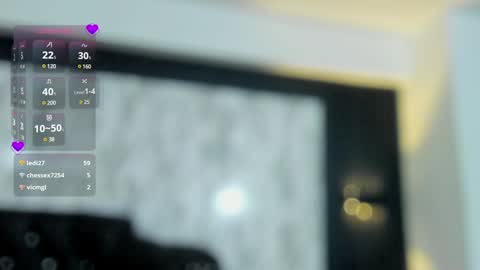 Snapshot of miamontoya chatting on January 24, 3:45 pm Mia   -5 7001400 Follow  online show from January 24, 3:45 pm