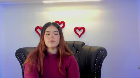 Snapshot of miamontoya chatting on February 24, 3:31 pm Mia   -5 7001400 Follow  online show from February 24, 3:31 pm