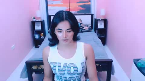 miamoreamara69 online show from July 17, 8:46 pm