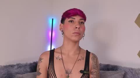 Mia Morgann online show from November 27, 1:46 pm