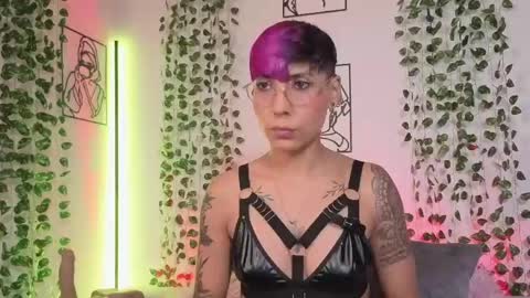 Mia Morgann online show from May 28, 2:25 pm