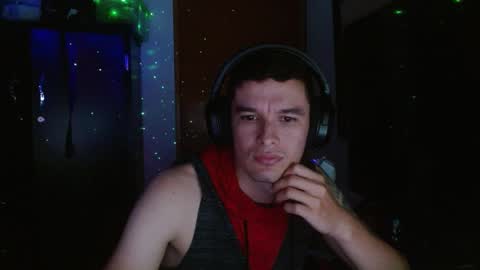 Snapshot of miaou_miaou chatting on February 9, 4:14 am miaou_miaou online show from February 9, 4:14 am