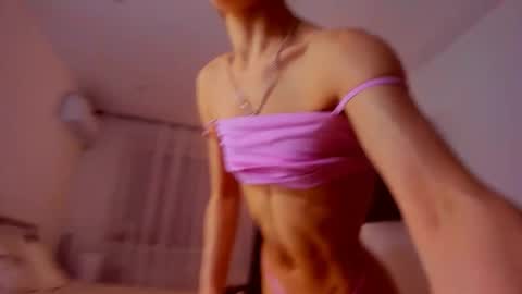 Mia online show from January 31, 7:11 pm