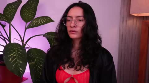 MIAPORTMANN online show from June 8, 1:11 pm