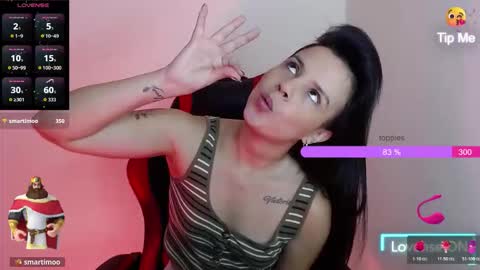 Snapshot of miarobinn_ chatting on October 20, 11:43 am miarobinn_ online show from October 20, 11:43 am