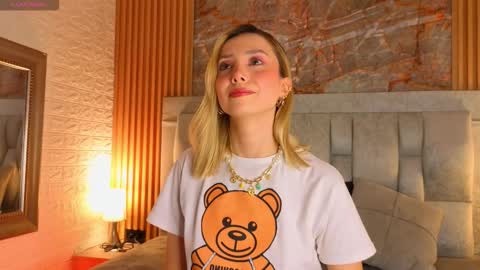 miaroldan online show from November 14, 5:55 pm