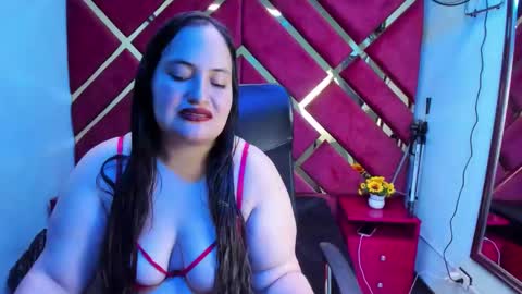 MiaRouse online show from February 12, 3:01 am