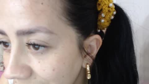 Snapshot of miaslim chatting on June 10, 11:31 am Alejandra Marin get alejandras whatsapp for life for 200 tkns online show from June 10, 11:31 am