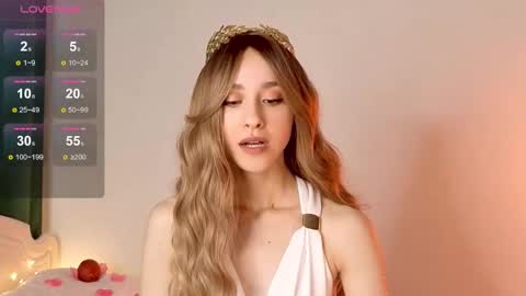 Mia online show from October 30, 7:10 am