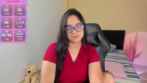 Mia Varela online show from October 19, 4:24 am