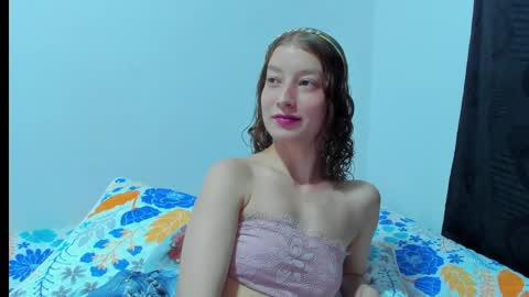  Chloe  online show from April 8, 12:43 am