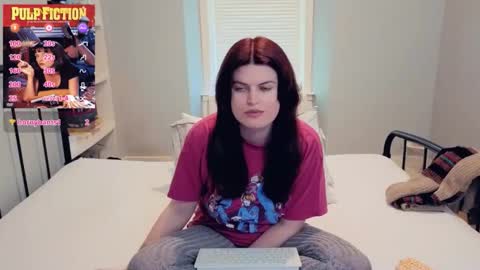Snapshot of miawallace__ chatting on May 13, 1:52 pm Mia online show from May 13, 1:52 pm