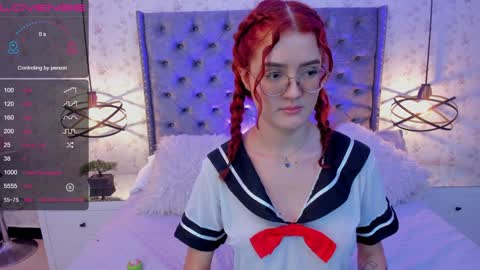 Snapshot of miawinx chatting on December 7, 2:42 am Mia winx online show from December 7, 2:42 am