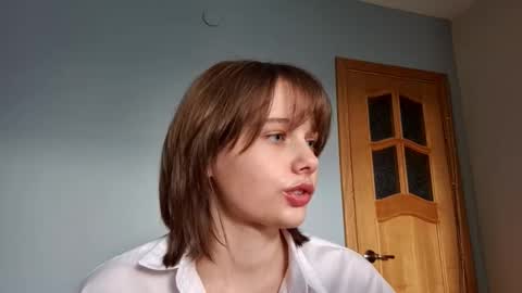 Luna online show from October 7, 1:19 pm