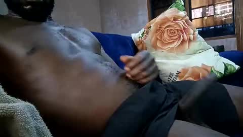 Snapshot of michael907410 chatting on December 16, 12:54 pm michael907410 online show from December 16, 12:54 pm