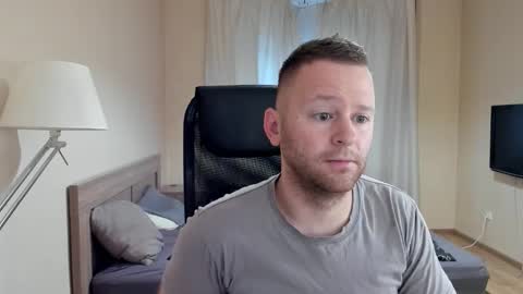 Michael Birkin online show from September 27, 4:06 am