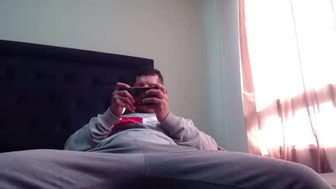 Michael Daviss online show from October 17, 8:00 pm