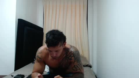 Snapshot of michael_daviss1 chatting on June 8, 4:07 pm Michael Daviss online show from June 8, 4:07 pm