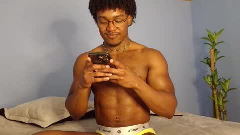 Snapshot of michael_godness_ chatting on September 21, 7:48 pm Michael online show from September 21, 7:48 pm