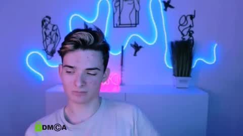 michael_just online show from December 13, 7:53 pm