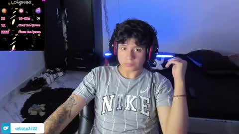 Snapshot of michael_kendall0 chatting on January 16, 12:34 am michael independent model  online show from January 16, 12:34 am